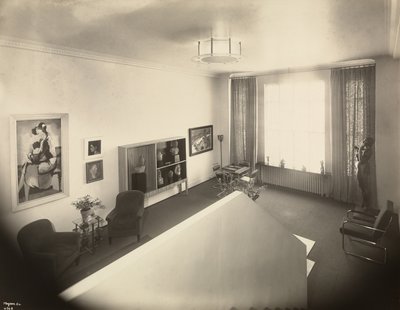 The living room in the home of Mr. John A. Dunbar, 50 East 77th Street, New York, 1931 by Byron Company